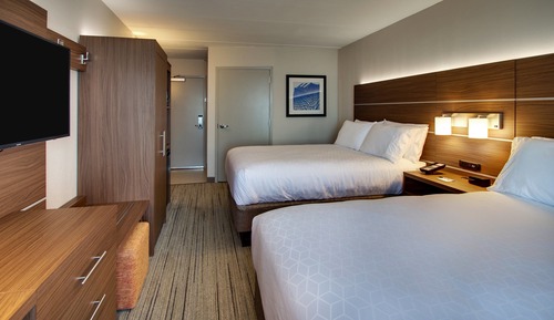 Chambre Standard, 2 grands lits, vue baie