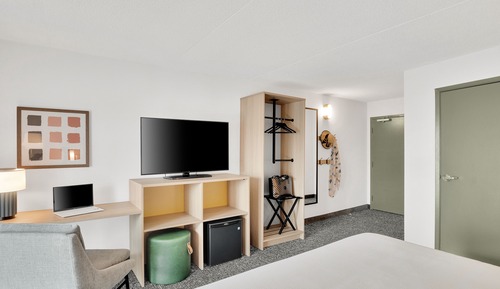 Chambre, 1 très grand lit