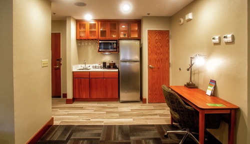 Studio, 1 très grand lit, non-fumeurs