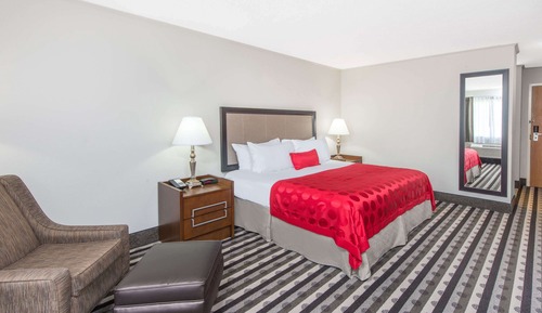 Chambre, 1 très grand lit, accessible aux personnes à mobilité réduite