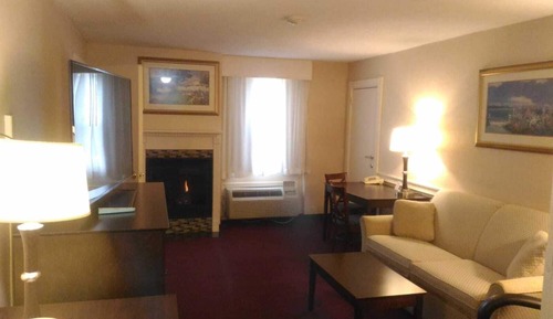 Suite Confort, vue cour intérieure
