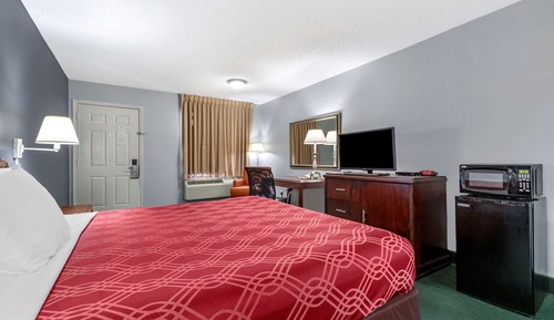 Chambre, 1 très grand lit, accessible aux personnes à mobilité réduite, non-fumeurs
