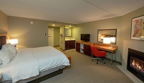 Suite, 1 très grand lit, non-fumeurs, cheminée