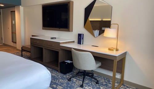 Chambre, 1 très grand lit
