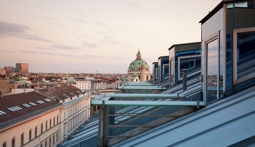 Suite Junior, 1 très grand lit, non-fumeurs, vue ville (Balcony)