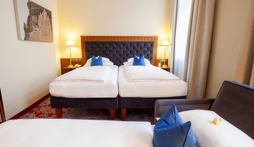 Chambre Classique Double ou avec lits jumeaux (with extra bed)