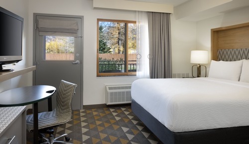 Suite, 1 chambre, accessible aux personnes à mobilité réduite (Roll-In Shower)