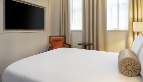 Chambre Deluxe, 1 grand lit