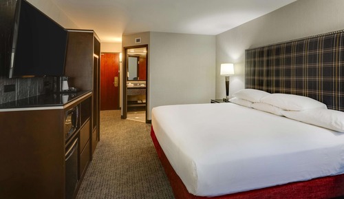 Chambre Deluxe, 1 très grand lit, accessible aux personnes à mobilité réduite (Tub, Upper Floor)