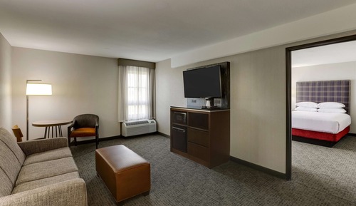 Suite, 2 grands lits, accessible aux personnes à mobilité réduite (Sofabed, Roll In Shower)