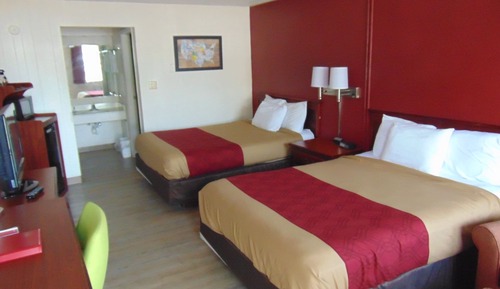 Chambre, 2 grands lits