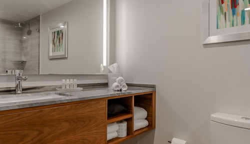 Chambre, 2 lits doubles, balcon, en front de mer (Stunning Ocean Front Balcony Double)