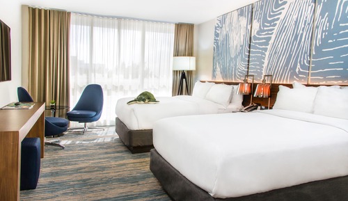 Chambre, 2 lits doubles, vue partielle sur l'océan (Stunning PartOcean View 2 Double Bed)