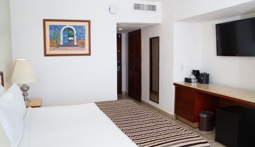 Chambre Supérieure, 1 très grand lit, vue montagne