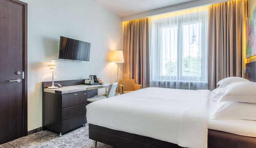Chambre Standard (Freedom Square View)