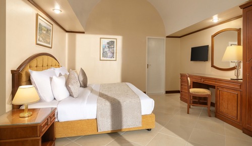 Chambre Supérieure, vue jardin