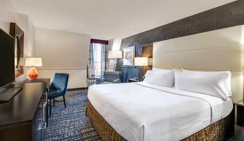 Chambre Standard, 1 très grand lit, accessible aux personnes à mobilité réduite (Roll-In Shower)
