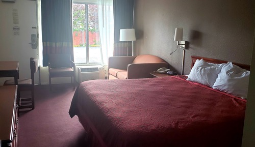 Chambre Standard, 1 très grand lit, accessible aux personnes à mobilité réduite