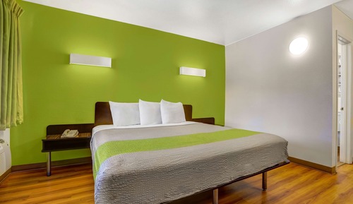 Chambre Standard, 1 très grand lit, non-fumeurs