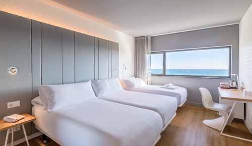 Chambre Supérieure (with Extra Bed)