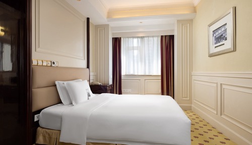 Chambre Premium, 1 grand lit, accessible aux personnes à mobilité réduite