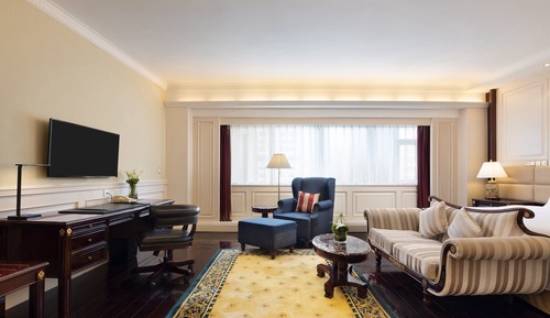 Suite Junior, 1 très grand lit, accès au salon club