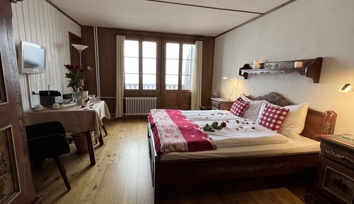Chambre Double, vue sur lac de Thoune
