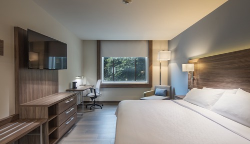 Chambre Standard, 1 très grand lit, accessible aux personnes à mobilité réduite