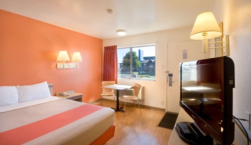 Chambre Standard, 1 grand lit, non-fumeurs