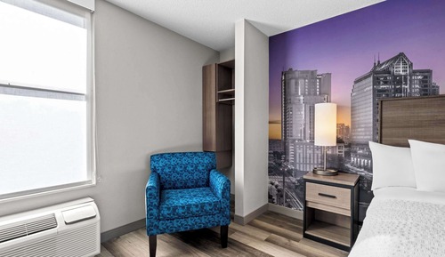Chambre Standard, 1 très grand lit, non-fumeurs