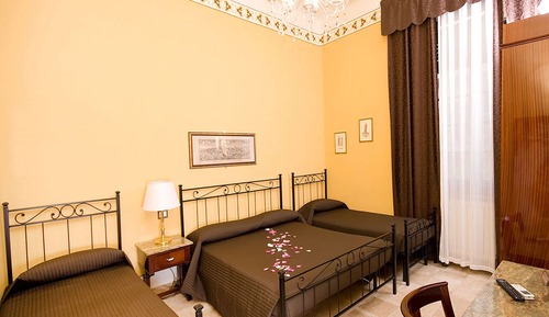 Chambre Quadruple, salle de bains privée
