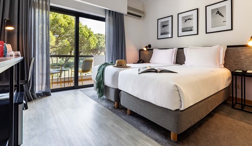 Chambre Standard Double ou avec lits jumeaux