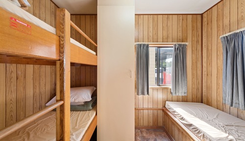 Cabane Économique (Non Ensuite, Pet Friendly)