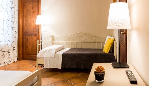 Chambre Triple, vue jardin