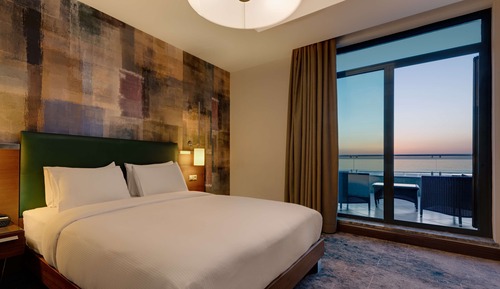 Suite (Ambassador)