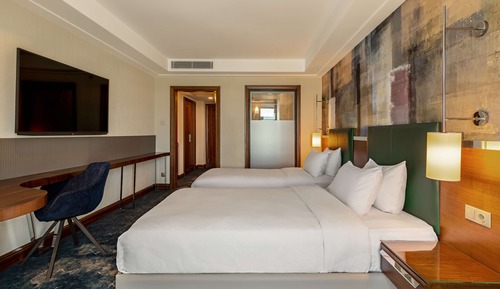 Chambre Standard avec lits jumeaux, vue lac