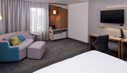 Chambre Exécutive, 1 très grand lit et 1 canapé-lit