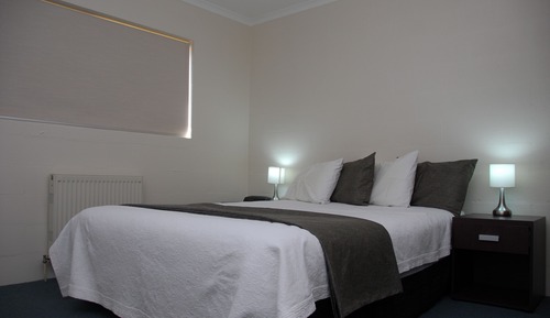 Chambre Double Standard, 1 grand lit