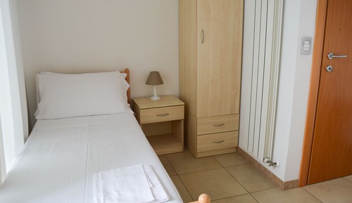 Appartement Familial, 2 chambres, vue piscine, en bord de piscine