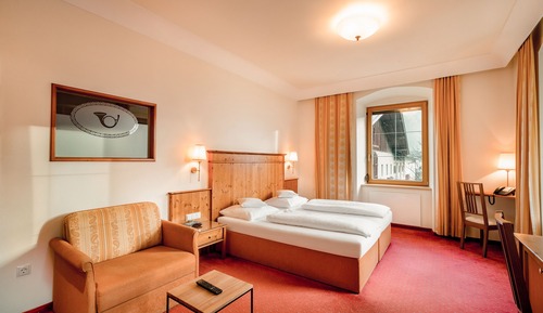 Chambre Double Supérieure, 1 très grand lit, vue montagne
