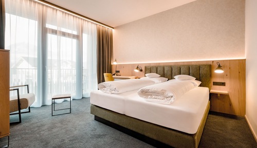 Chambre Double Deluxe, 1 très grand lit, vue montagne