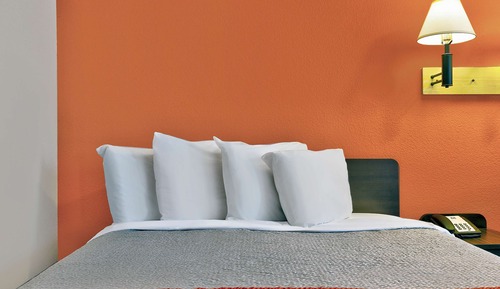 Chambre Standard, 1 très grand lit, accessible aux personnes à mobilité réduite, non-fumeurs