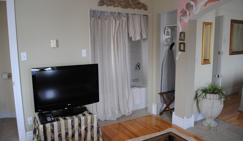 Suite Majestueuse, 1 grand lit, salle de bains privée, vue ville