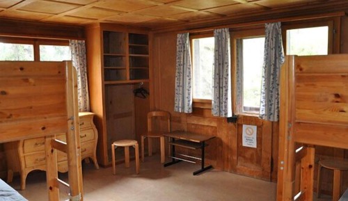 Chambre Quadruple, salle de bains commune