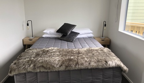 Appartement Familial, 2 chambres, coin cuisine, vue jardin (Family Suite Unit 4)