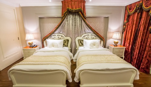 Chambre Deluxe avec lits jumeaux, baignoire