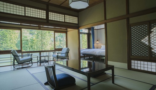 Suite Tradition, vue jardin (Japanese-Western style)
