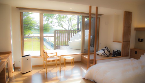 Chambre, non-fumeurs, vue fleuve (Tatami Area with Terrace Deck)