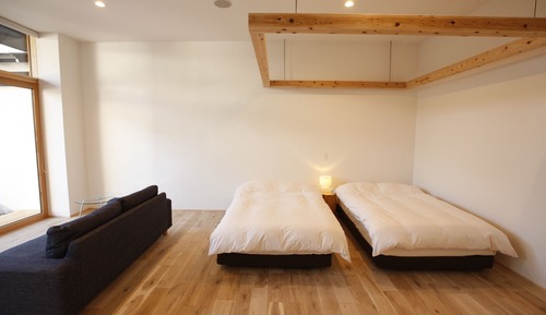 Chambre Triple Supérieure, vue jardin