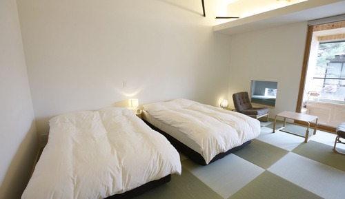 Chambre Triple (Japanese Western Style, 2F)
